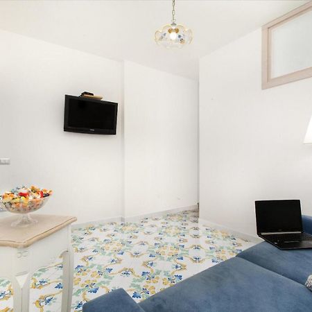 Millie Sorrento Suites Dış mekan fotoğraf
