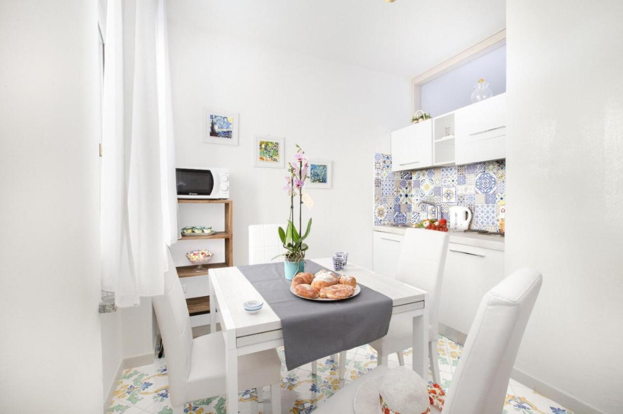 Millie Sorrento Suites Dış mekan fotoğraf
