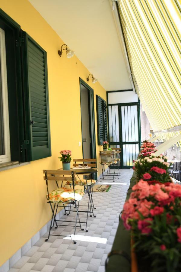 Millie Sorrento Suites Dış mekan fotoğraf